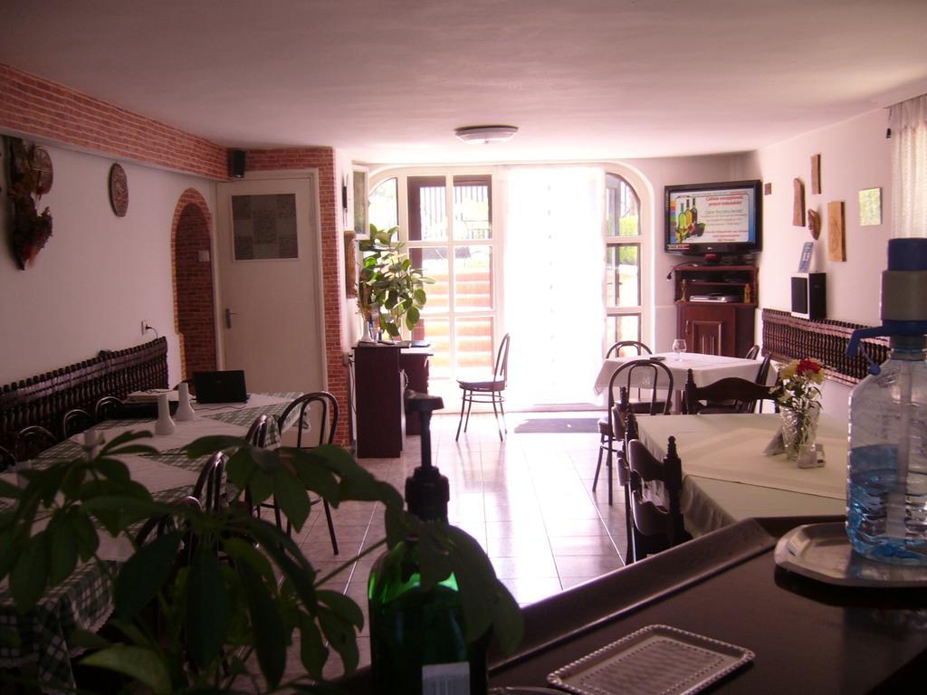 Csaki Vendeghaz Bed & Breakfast Sovata Exterior photo