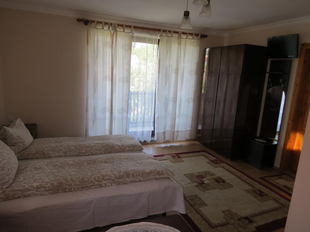 Csaki Vendeghaz Bed & Breakfast Sovata Exterior photo